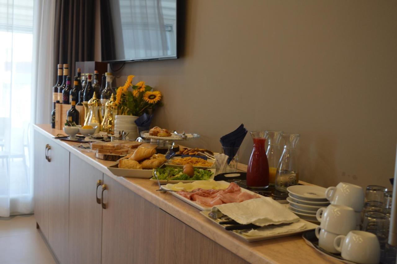 Hotel Enjoy Polesella Eksteriør bilde